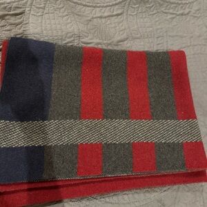 Banana Republic Gray Heritage Coll Scarf Shawl Lap Blanket Throw Wool 26x72”